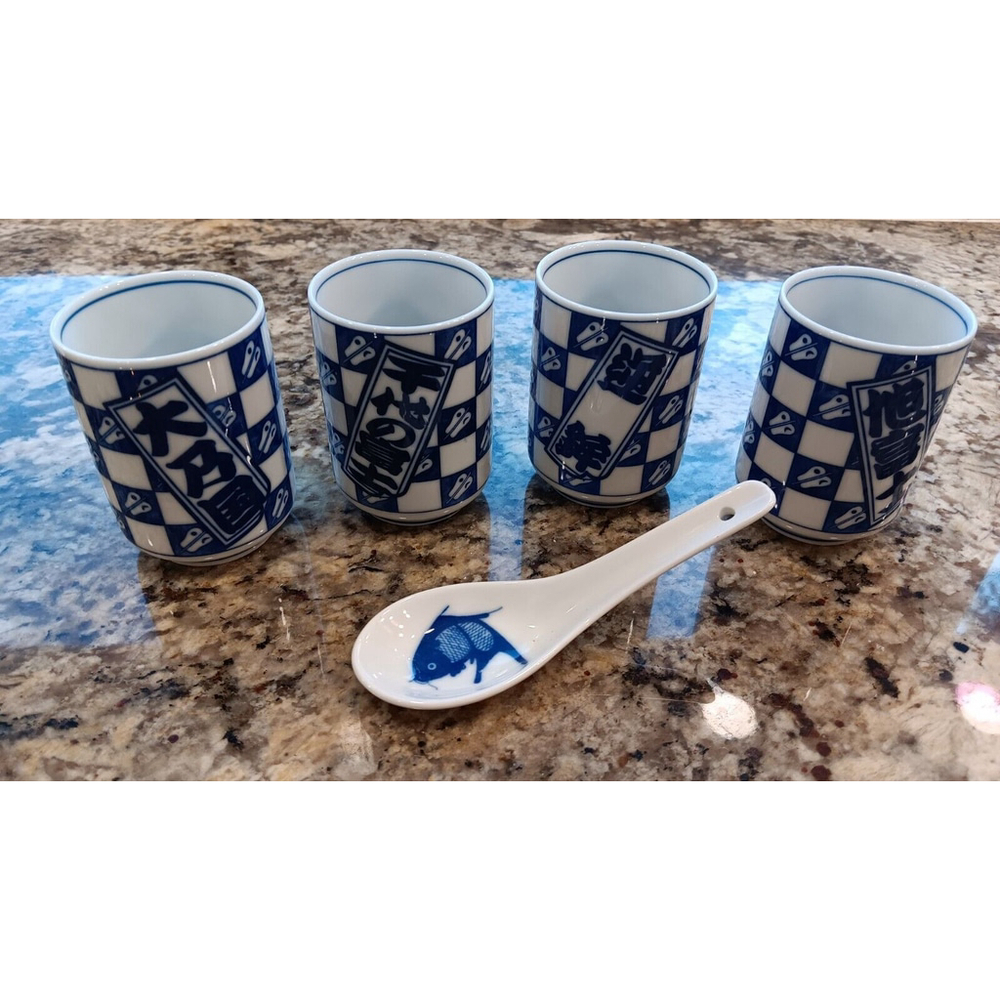 Japanese Tea Cup Famous Sumo Wrestlers Of The Showa Era 5-Piece 4 Cups, 1 Spoon